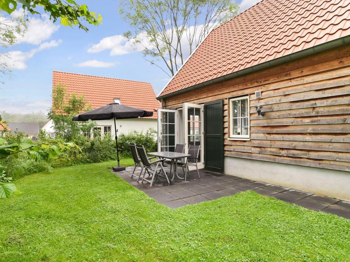Landal De Waufsberg Hotel Noorbeek Exterior photo